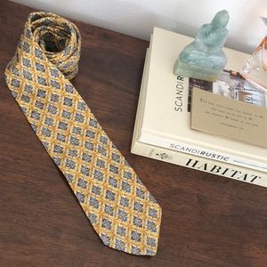 Ermenegildo Zegna silk tie Handmade Italy family photos work attire suit supply